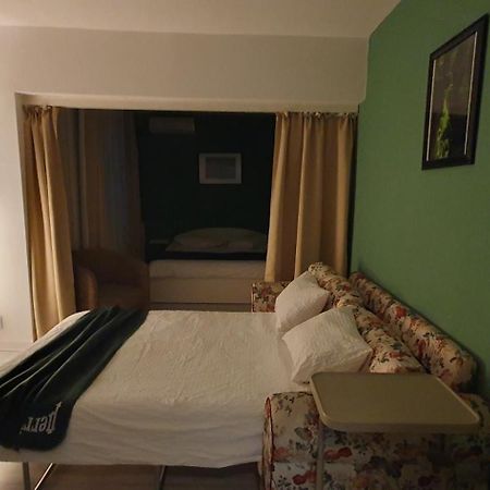 Come And Sleep Studio Old City Bucarest Exterior foto